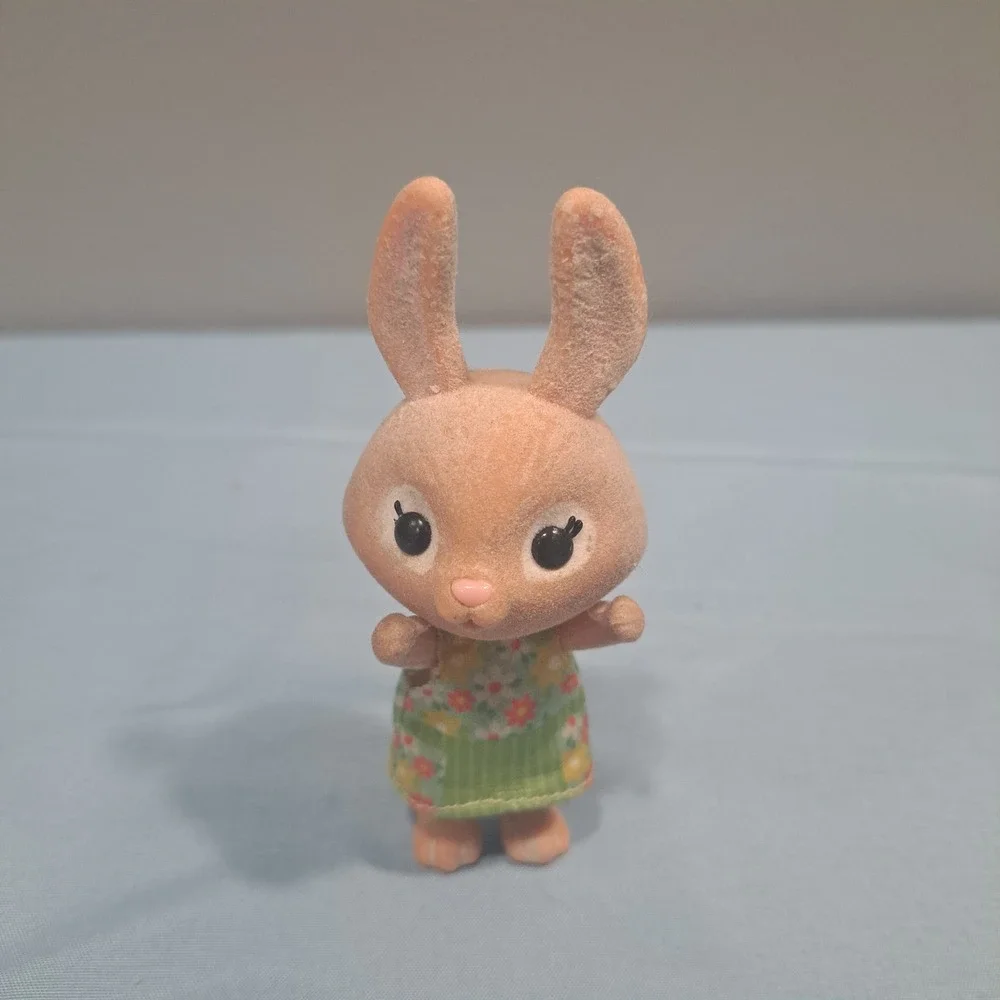 Honey‎ Bee Acres Time To Garden Bunny Figure Only Floral Dress Figure Flocked